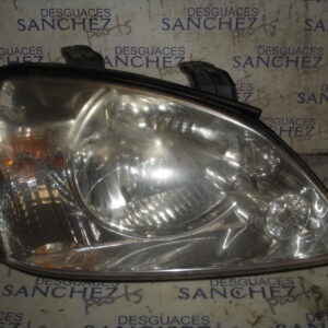 FARO DERECHO KIA CARENS 2.0 CRDi