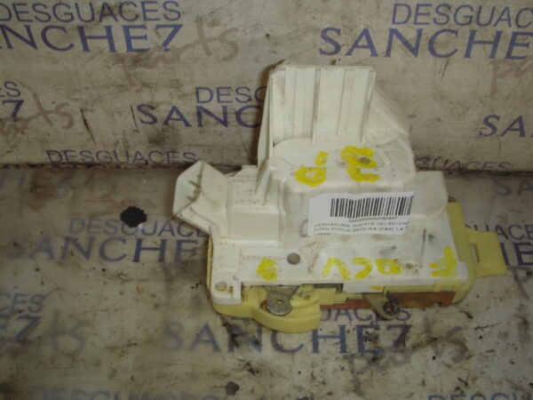 CERRADURA PUERTA DELANTERA IZQUIERDA FORD FOCUS BERLINA (CAK) 1.8 TDCi Turbodiesel CAT