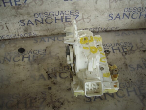 CERRADURA PUERTA DELANTERA IZQUIERDA FORD FOCUS BERLINA (CAK) 1.8 TDCi Turbodiesel CAT - Imagen 2