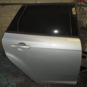 PUERTA TRASERA DERECHA FORD FOCUS TURN. 1.0 EcoBoost CAT