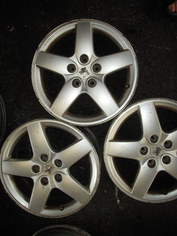 LLANTA PEUGEOT 307 BERLINA (S2) 1.6 16V CAT - Imagen 2