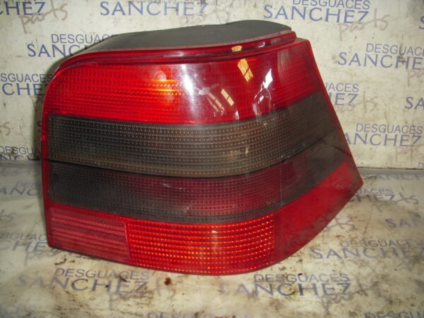 PILOTO TRASERO DERECHO VOLKSWAGEN GOLF IV BERLINA (1J1) 1.9 TDI