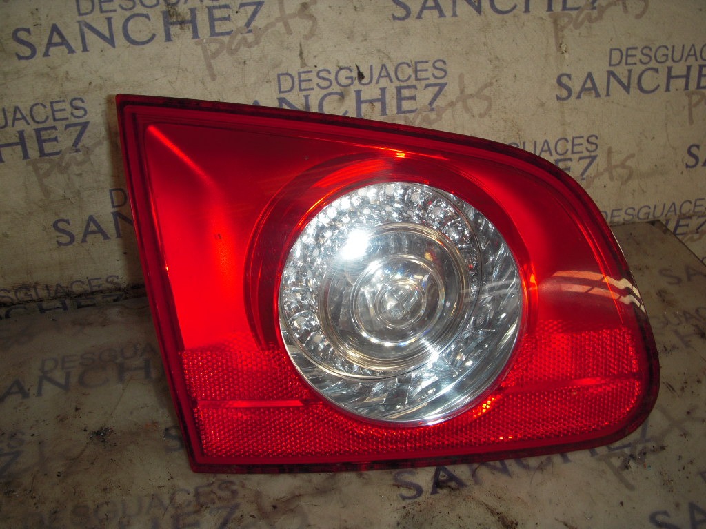 PILOTO TRASERO IZQUIERDO VOLKSWAGEN PASSAT VARIANT (3C5) 2.0 TDI