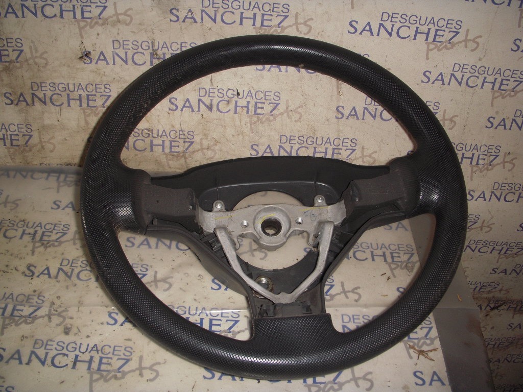 VOLANTE PEUGEOT 107 1.0 CAT (384F)