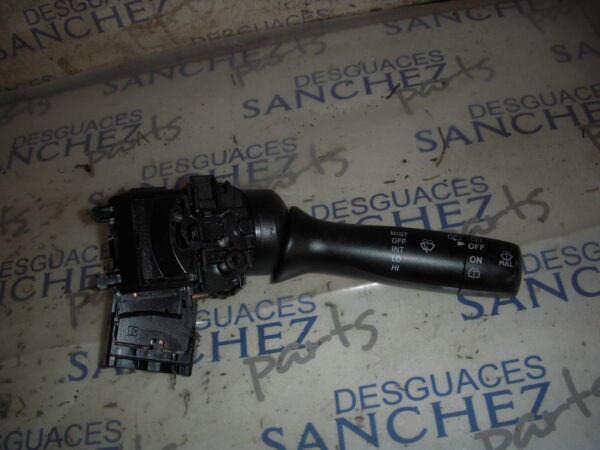 MANDO LIMPIA PEUGEOT 107 1.0 CAT (384F)