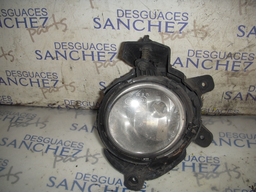 FARO ANTINIEBLA IZQUIERDO KIA CARENS (UN) 2.0 Turbodiesel CAT