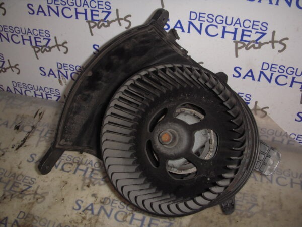 MOTOR CALEFACCION RENAULT MEGANE II BERLINA 3P 1.9 dCi Diesel FAP CAT - Imagen 2
