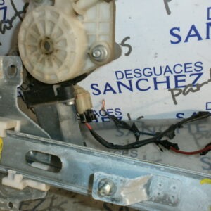 MOTOR ELEVALUNAS DELANTERO DERECHO HYUNDAI H1 2.5 CRDi CAT
