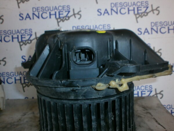 MOTOR CALEFACCION MERCEDES SPRINTER 02.00 -> CAJA ABIERTA, DOBLE CAB. 2.2 CDI CAT - Imagen 2