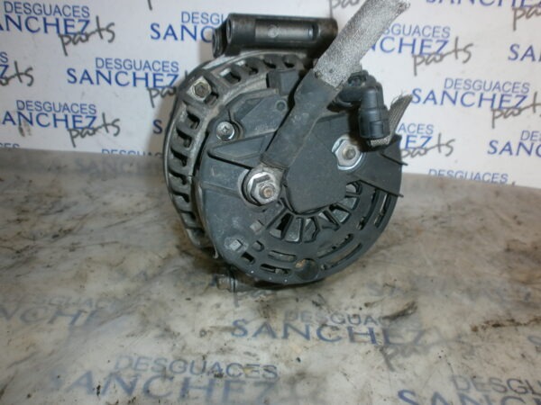 ALTERNADOR MERCEDES CLASE C (W203) FAMILIAR 1.8 CAT - Imagen 2