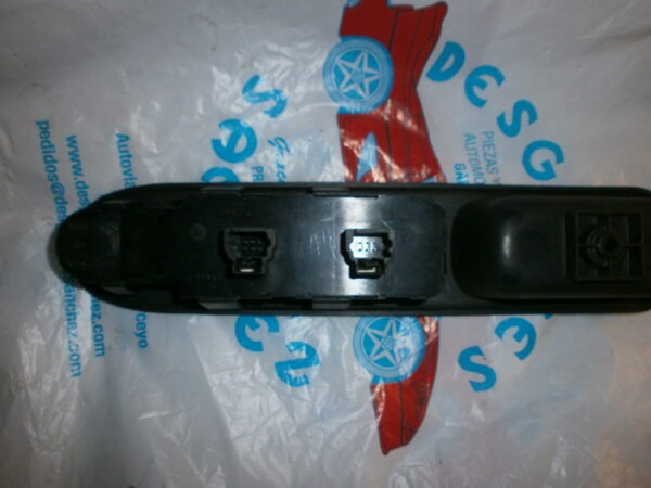 MANDO ELEVALUNAS CUATRO PUERTAS PEUGEOT 407 2.0 16V CAT (RFJ / EW10A) - Imagen 2