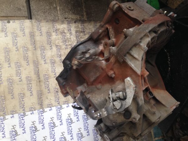 CAJA CAMBIOS OPEL ASTRA H BER. 1.7 16V CDTI - Imagen 2