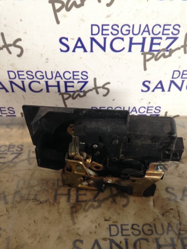CERRADURA PUERTA DELANTERA IZQUIERDA RENAULT LAGUNA (B56) 1.9 dCi Diesel CAT - Imagen 2
