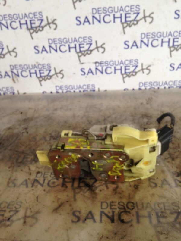 CERRADURA PUERTA DELANTERA IZQUIERDA FORD FOCUS BERLINA (CAK) 1.8 TDDI Turbodiesel CAT - Imagen 2