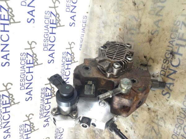 BOMBA INYECCION RENAULT ESPACE IV (JK0) 2.0 dCi Diesel FAP CAT - Imagen 2