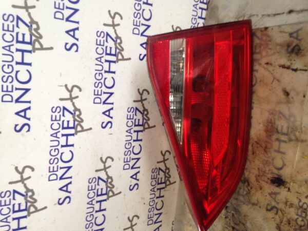 PILOTO TRASERO IZQUIERDO AUDI A4 BER. (B8) 2.0 16V TDI - Imagen 2