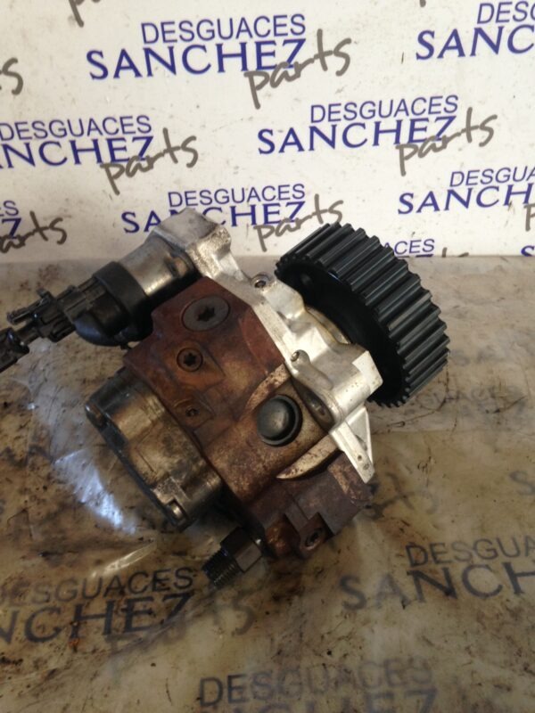 BOMBA INYECCION OPEL ASTRA H BER. 1.7 16V CDTI - Imagen 2