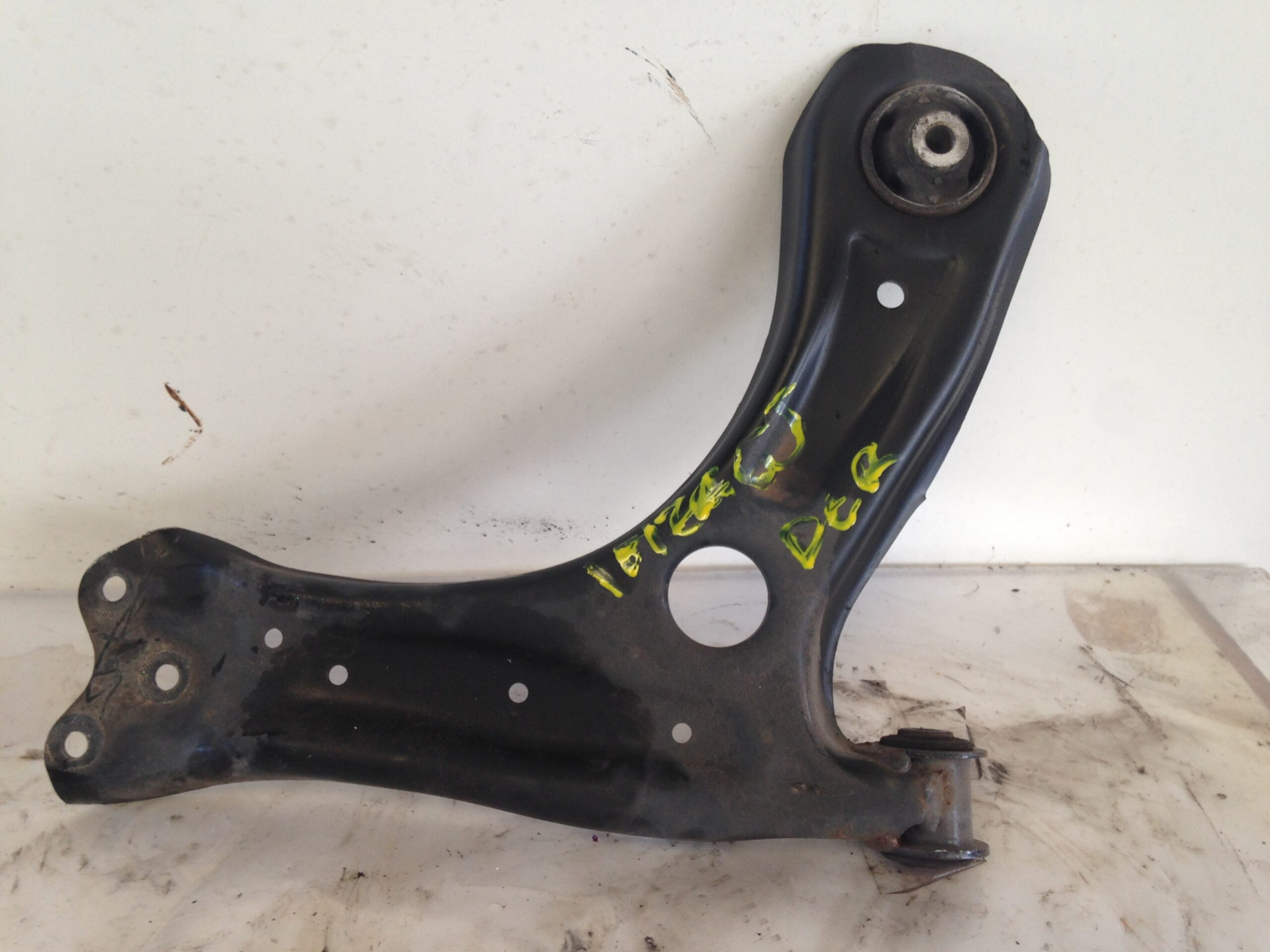 BRAZO SUSPENSION INFERIOR DELANTERO DERECHO SEAT IBIZA (6J5) 1.4 16V