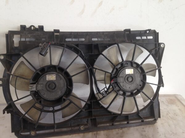 ELECTROVENTILADOR TOYOTA COROLLA VERSO (R1) 2.2 Turbodiesel CAT - Imagen 2
