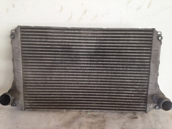 INTERCOOLER TOYOTA COROLLA VERSO (R1) 2.2 Turbodiesel CAT