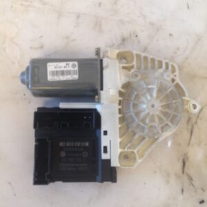 MOTOR ELEVALUNAS DELANTERO IZQUIERDO VOLKSWAGEN GOLF V BERLINA (1K1) 1.9 TDI