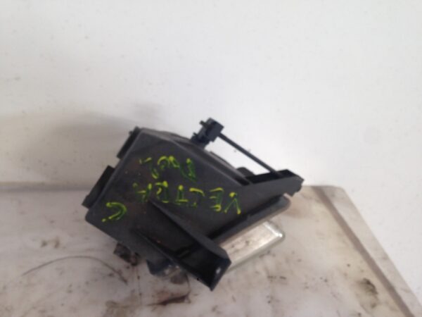 FARO ANTINIEBLA IZQUIERDO OPEL VECTRA C BERLINA 1.9 16V CDTI CAT (Z 19 DTH / LRD) - Imagen 2