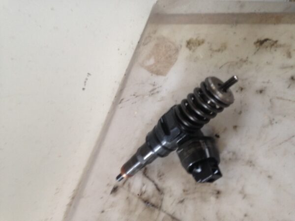 INYECTOR SEAT IBIZA  (6L1) 1.9 TDI