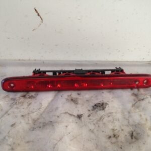 TERCERA LUZ FRENO PEUGEOT 107 1.0 CAT (384F)