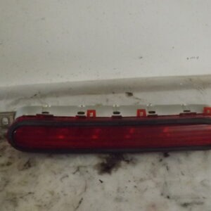 TERCERA LUZ FRENO TOYOTA COROLLA VERSO (R1) 2.2 Turbodiesel CAT