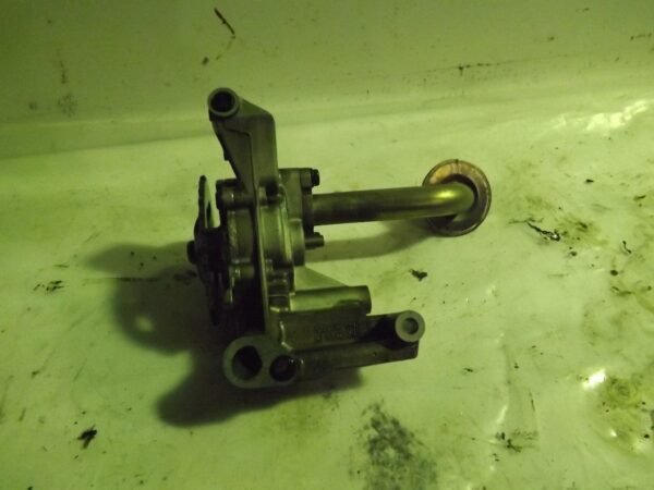 BOMBA ACEITE SEAT LEON (1M1) *