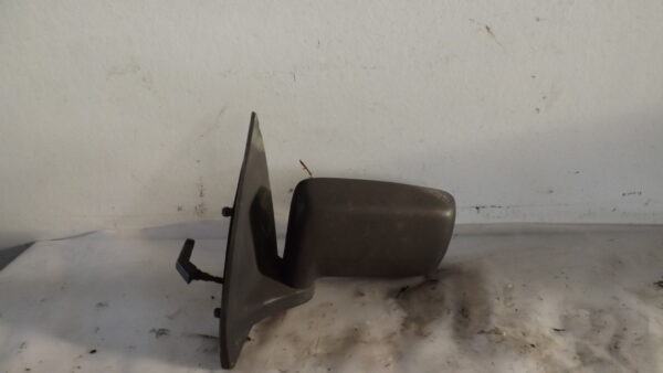 RETROVISOR DERECHO FORD FIESTA BERL./COURIER *
