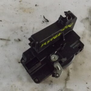 CERRADURA PUERTA DELANTERA DERECHA RENAULT TRAFIC COMBI (AB 4.01) 2.0 dCi Diesel CAT