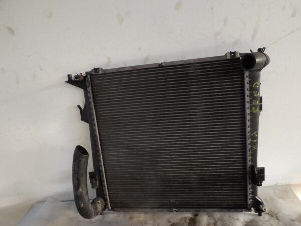 CONDENSADOR / RADIADOR  AIRE ACONDICIONADO HYUNDAI I40 1.6 CRDi CAT