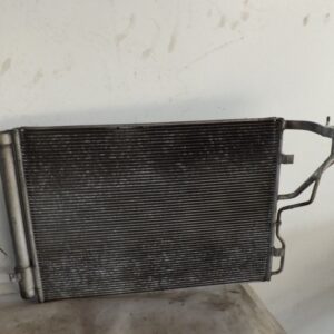 CONDENSADOR / RADIADOR  AIRE ACONDICIONADO HYUNDAI I40 1.6 CRDi CAT
