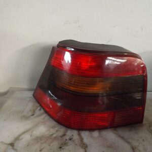 PILOTO TRASERO IZQUIERDO VOLKSWAGEN GOLF IV BERLINA  (1J1) 1.9 TDI