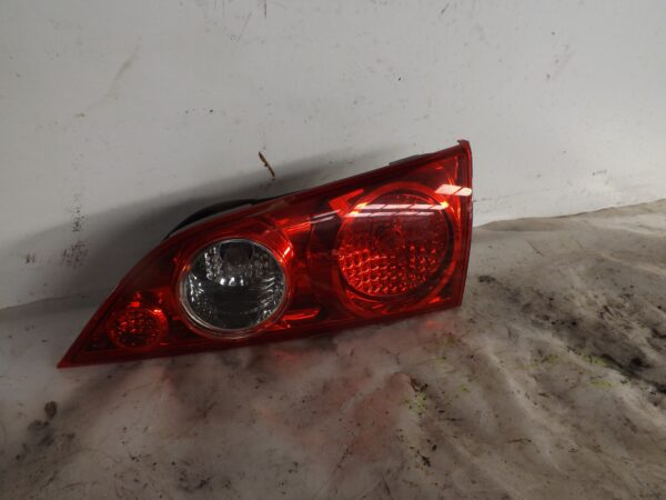 PILOTO TRASERO IZQUIERDO INTERIOR HONDA ACCORD TOURER (CN/CM) 2.4 VTEC CAT