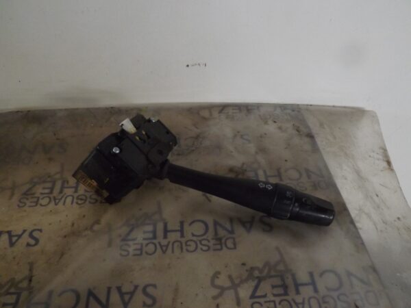 MANDO LUCES NISSAN SERENA (C23M) 2.3 Diesel