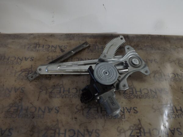 MOTOR ELEVALUNAS TRASERO DERECHO NISSAN JUKE (F15) 1.6 16V
