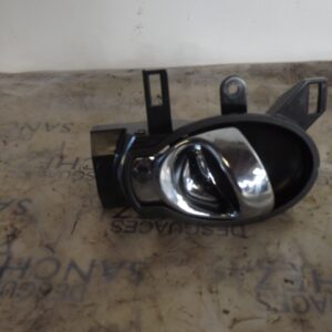 MANETA INTERIOR TRASERA DERECHA NISSAN JUKE (F15) 1.6 16V