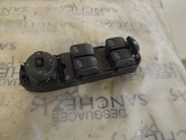 MANDO ELEVALUNAS CUATRO PUERTAS JAGUAR X-TYPE 2.0 Diesel CAT