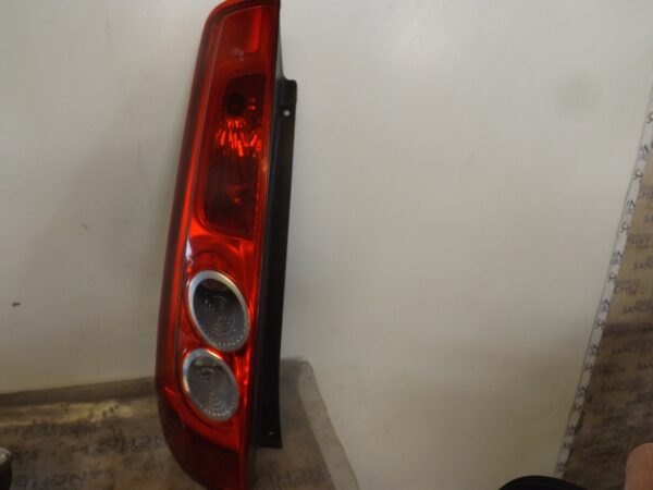 PILOTO TRASERO IZQUIERDO FORD FIESTA (CBK) 1.6 16V CAT