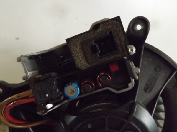 MOTOR CALEFACCION MERCEDES CLASE E (W211) BERLINA 2.2 CDI CAT - Imagen 3
