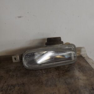 FARO ANTINIEBLA DERECHO FORD ESCORT BERL./TURNIER 1.8 16V CAT