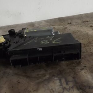 MOTOR ELEVALUNAS DELANTERO IZQUIERDO AUDI A4 BERLINA (8E) 1.9 TDI