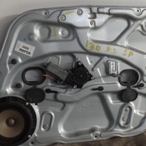 MOTOR ELEVALUNAS DELANTERO DERECHO HYUNDAI I30 1.6 CAT