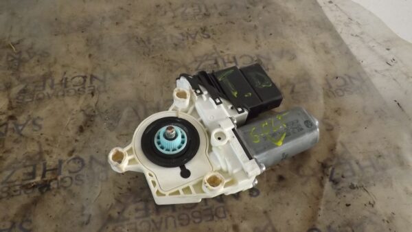 MOTOR ELEVALUNAS TRASERO DERECHO VOLKSWAGEN GOLF V BERLINA (1K1) 1.9 TDI