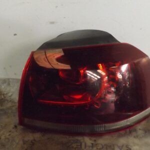 PILOTO TRASERO DERECHO VOLKSWAGEN GOLF VI (5K1) 2.0 16V TSI