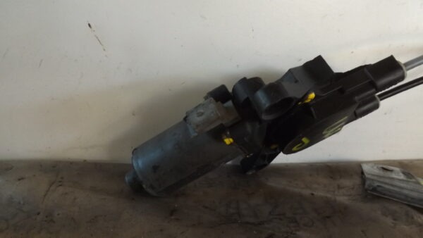 MOTOR ELEVALUNAS DELANTERO IZQUIERDO PEUGEOT 306 BERLINA 3/4/5 PUERTAS (S2) 1.9 Turbodiesel CAT