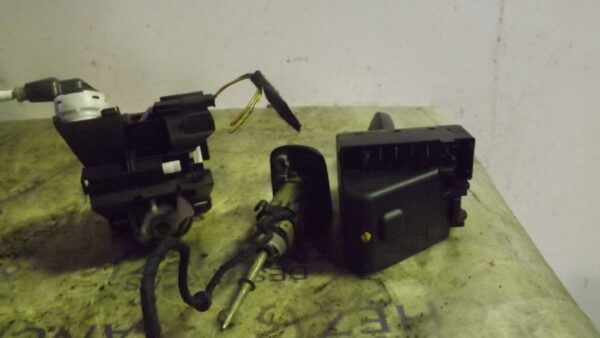 ANTIRROBO / LLAVE CONTACTO MERCEDES-BENZ BM SERIE 202 BERLINA 2.2 Diesel CAT - Imagen 2