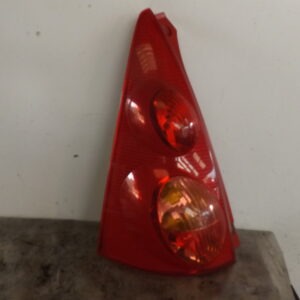 PILOTO TRASERO IZQUIERDO PEUGEOT 107 1.4 HDi CAT (8HT / DV4TD)